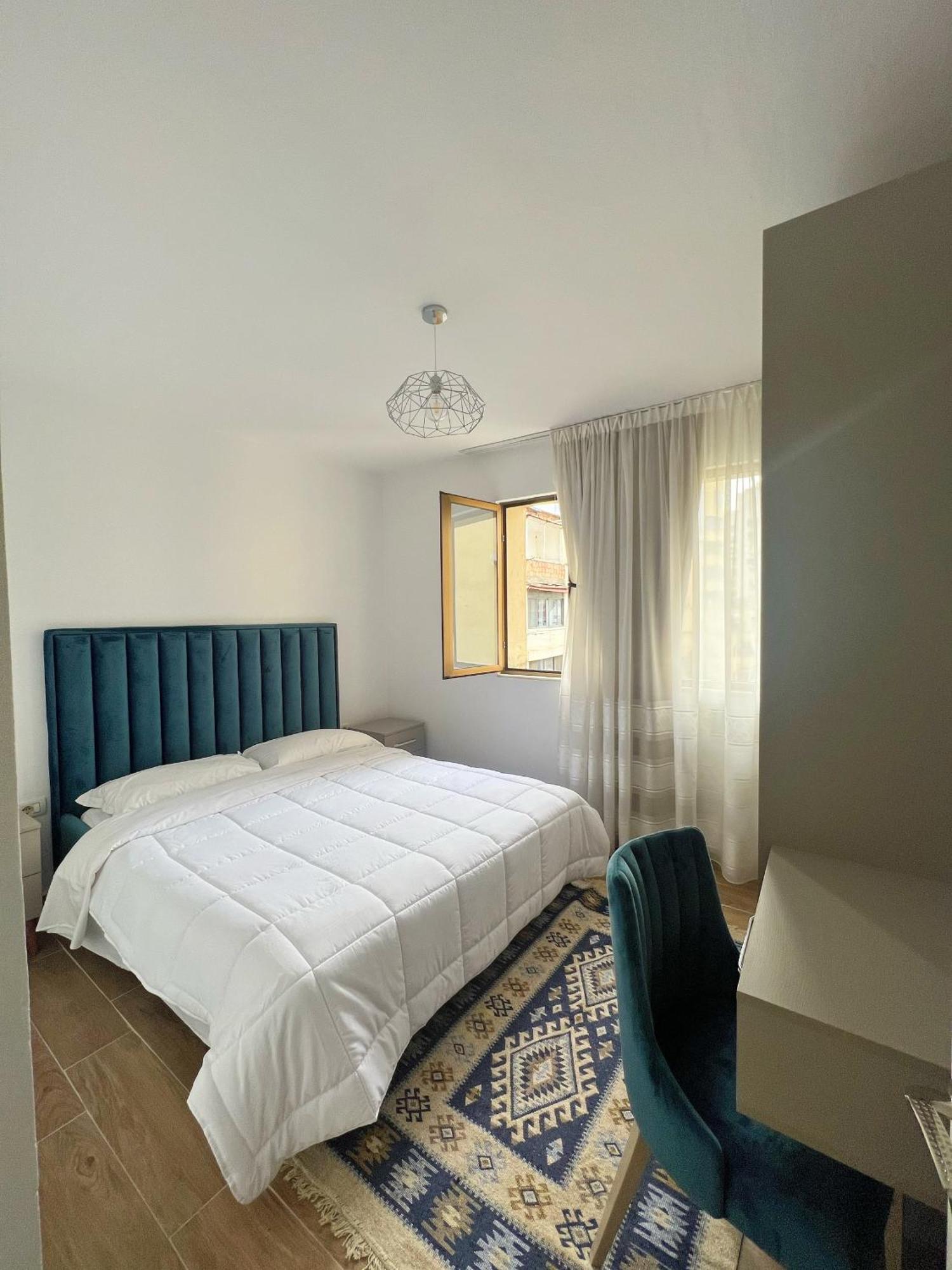 Central City Apartment Tirana Exterior photo
